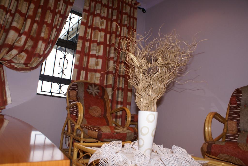Ekhaya Lodge Pietermaritzburg Extérieur photo
