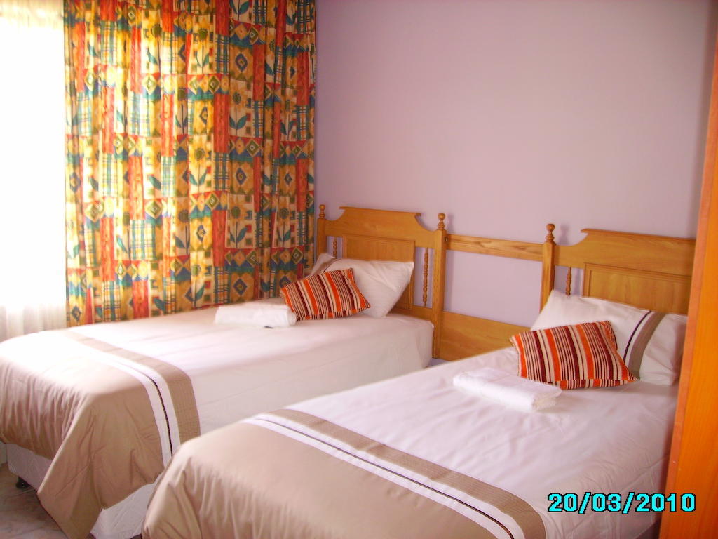Ekhaya Lodge Pietermaritzburg Chambre photo