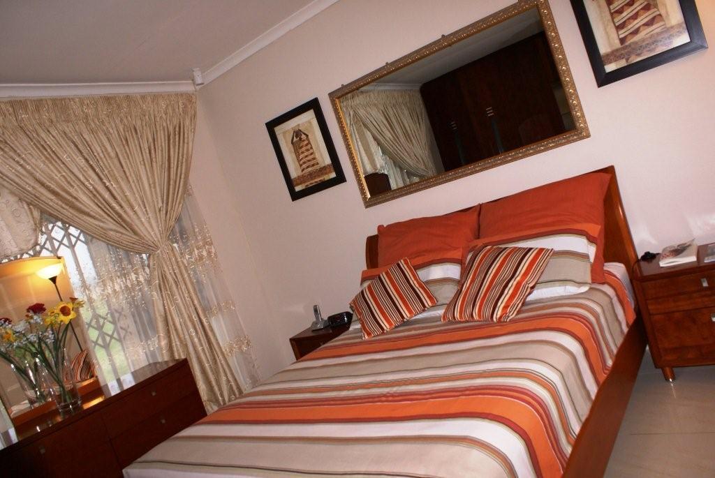 Ekhaya Lodge Pietermaritzburg Chambre photo