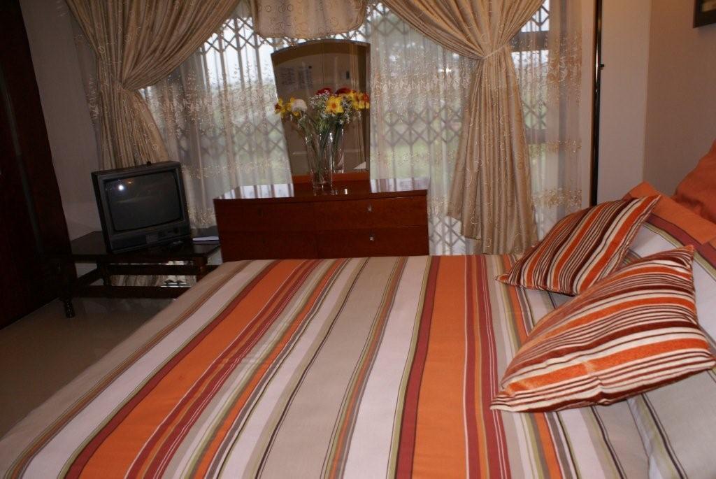 Ekhaya Lodge Pietermaritzburg Chambre photo